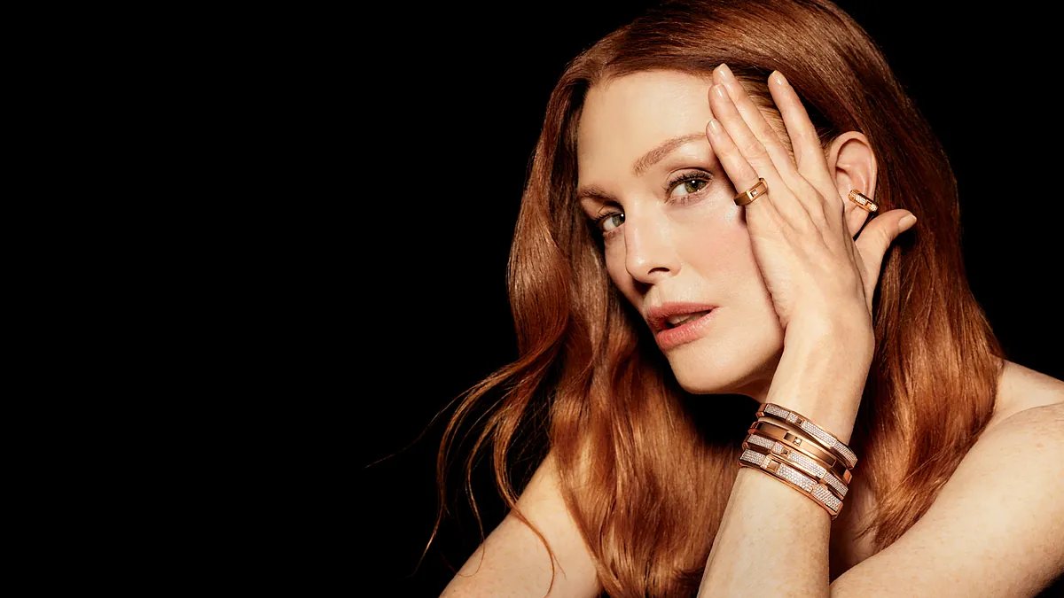 Rumah perhiasan Messika menunjuk aktris Julianne Moore sebagai duta