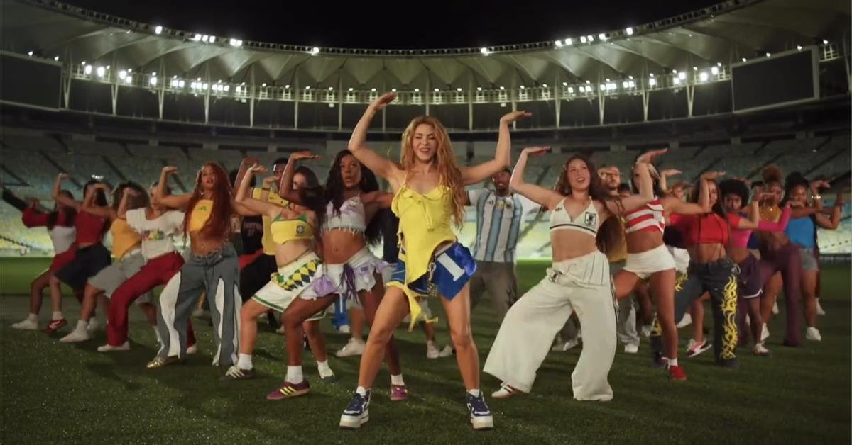 Shakira kembali membintangi lagu Piala Dunia
