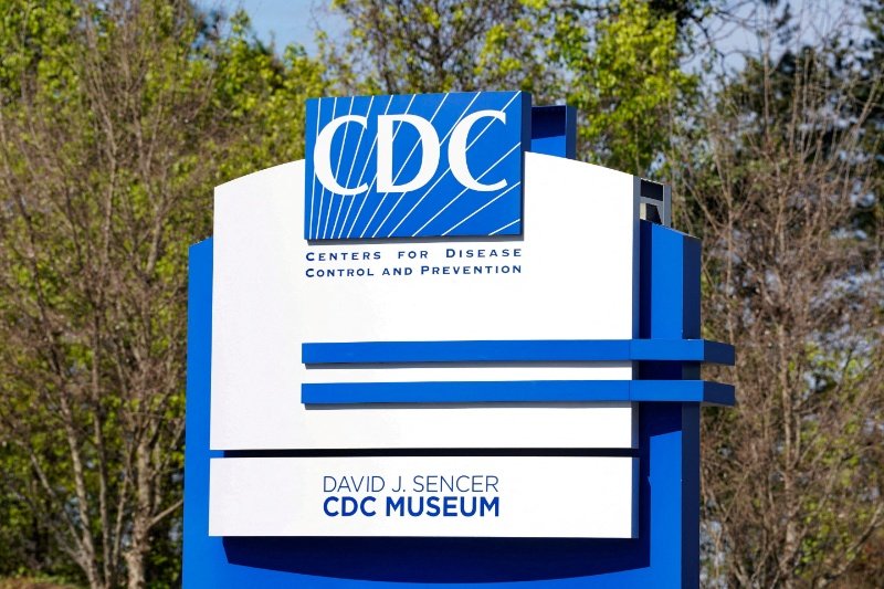 CDC mengatakan memantau wisatawan AS di kapal pesiar setelah wabah hantavirus