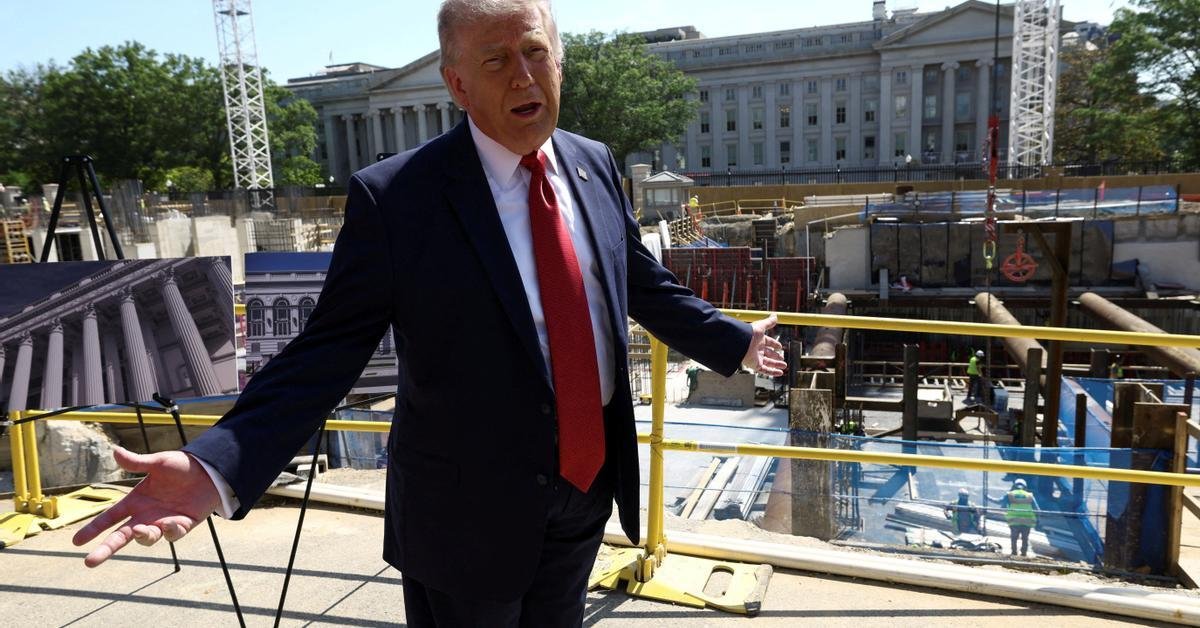 Trump kembali memainkan kartu ultimatum untuk mencoba menggagalkan pembicaraan dengan Iran