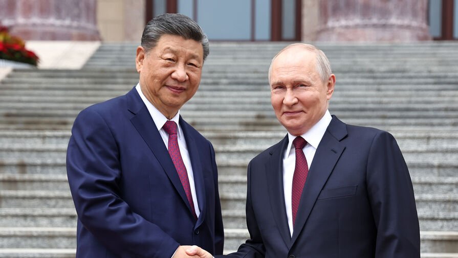 Putin dan Xi berbicara kepada media di Beijing. On line