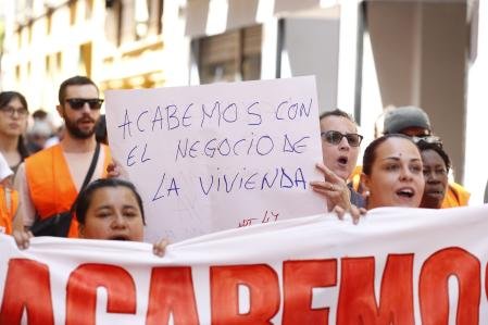 Demonstrasi diadakan hari Minggu ini di Zaragoza untuk memprotes kenaikan harga sewa dan sulitnya mengakses kepemilikan properti