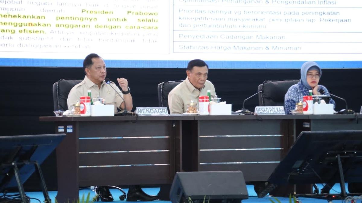 Jaga Stabilitas dan Pemerataan Ekonomi, Mendagri Dorong Kepala Daerah se-Sulawesi Perkuat Sinergitas