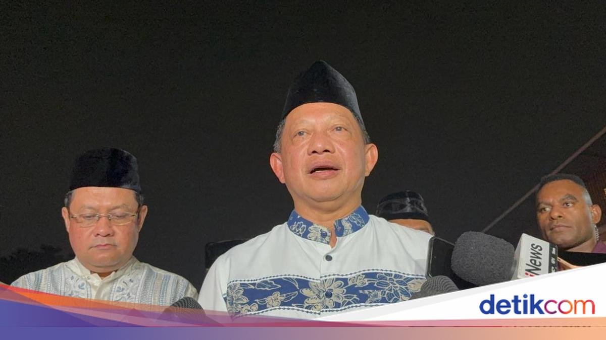 Mendagri Tito Berbelasungkawa Ryamizard Wafat: Saya Kenal Baik Almarhum