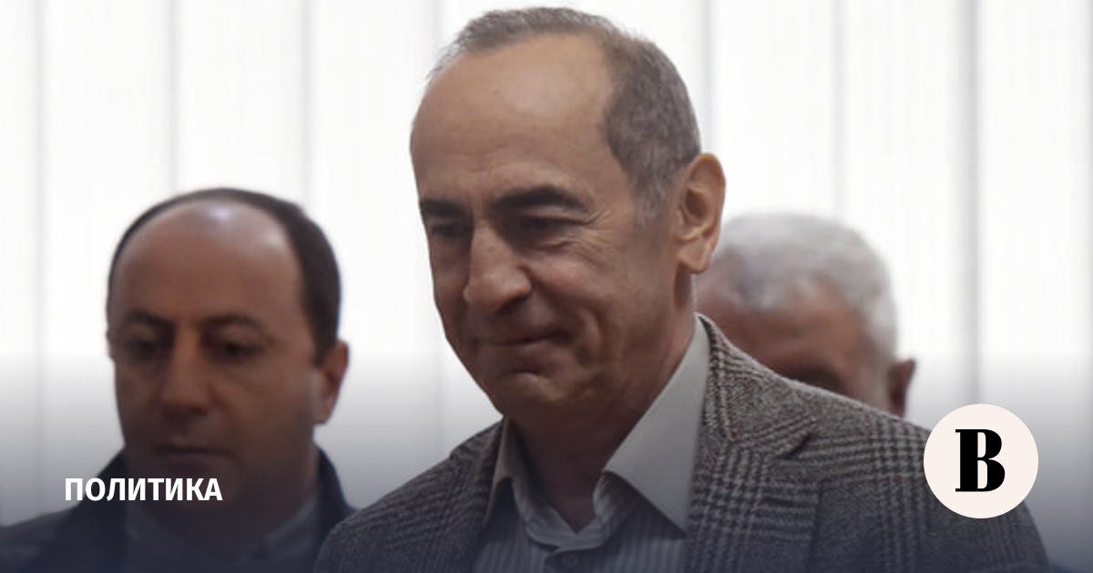 Mantan Presiden Kocharyan mengumumkan risiko krisis ekonomi yang parah di Armenia