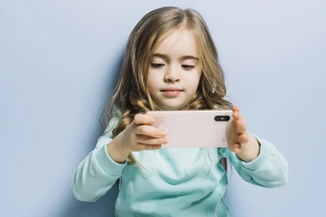 Bagaimana cara memberi anak Anda detoks digital?