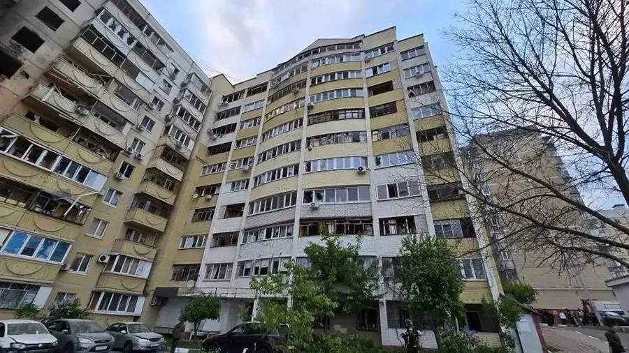 Empat orang terluka dalam serangan drone di sebuah gedung apartemen di Belgorod
