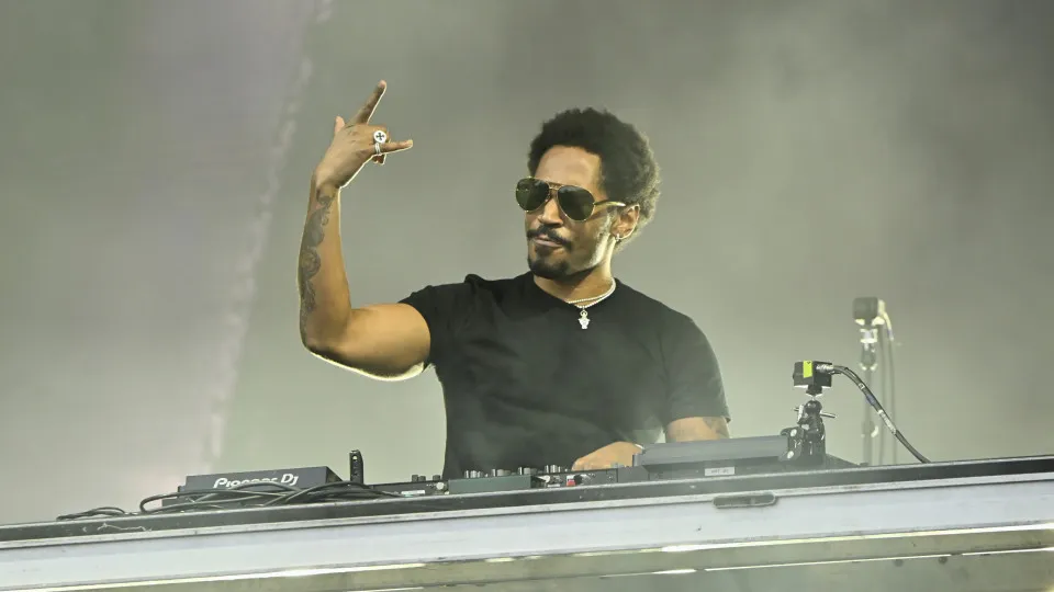 Kaytranada é a 1.ª confirmação no regresso do Cascais Atlantic Sunsets