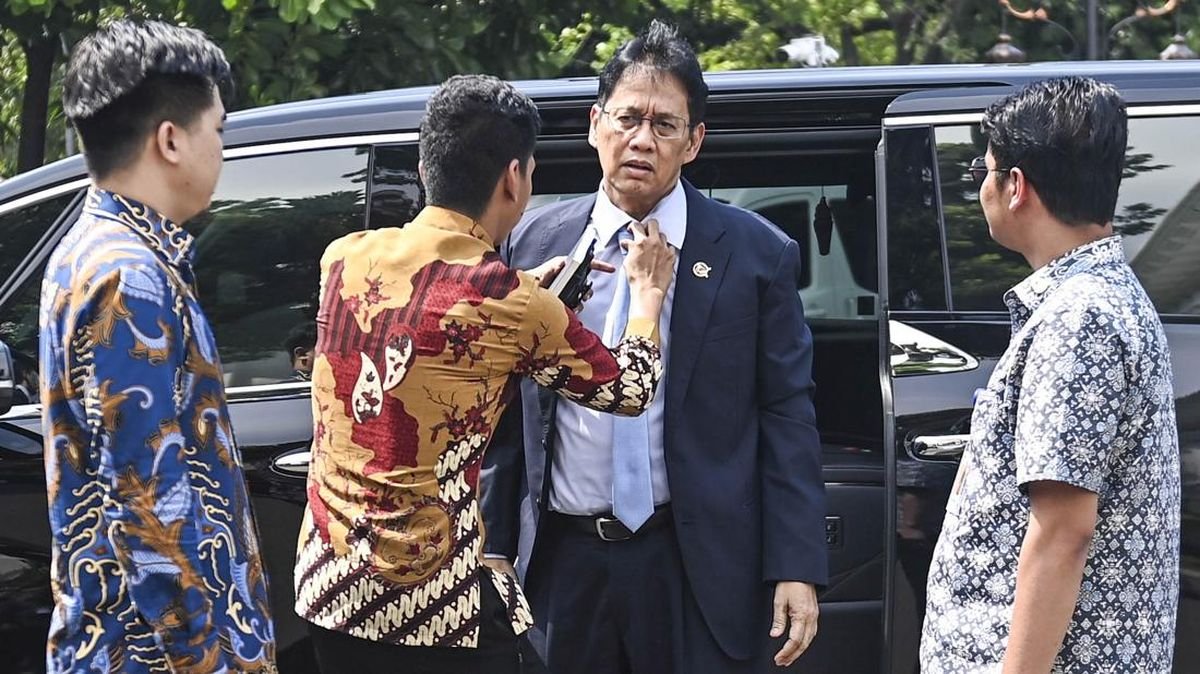 Purbaya Siap Copot Dirjen Bea Cukai Jika Terbukti Terima Suap Rp2,9 M