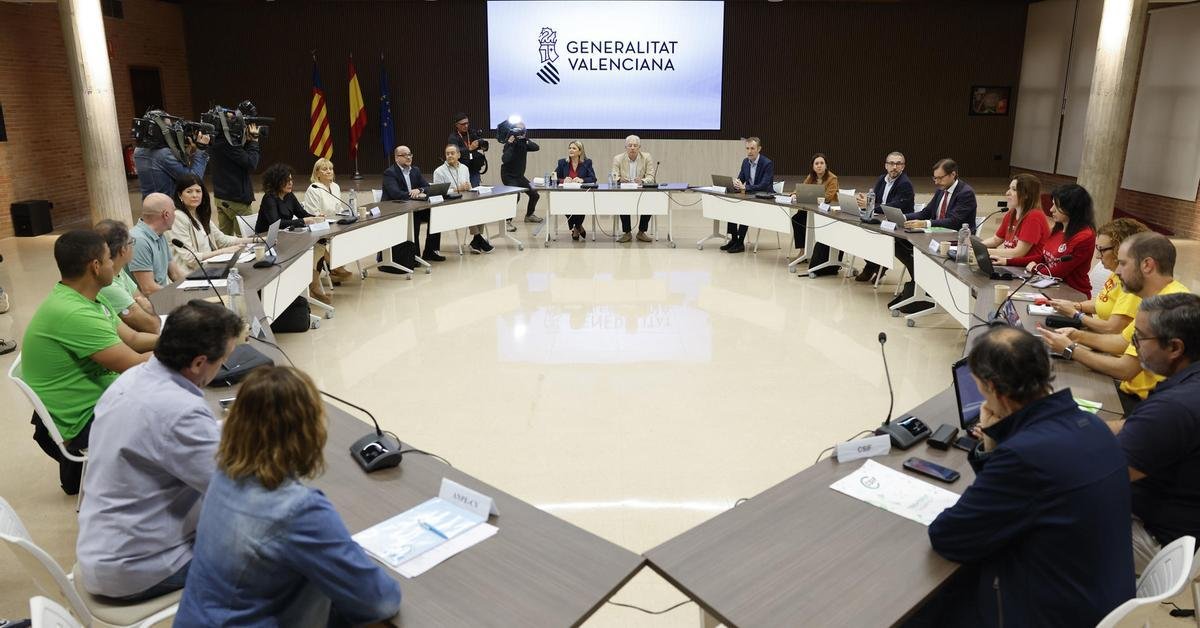 Tak ada kata sepakat dalam pertemuan kedua di hari keenam aksi mogok guru tanpa batas waktu di Negeri Valencia