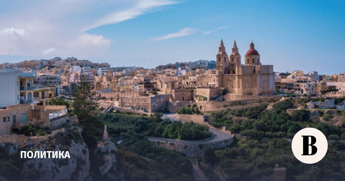 Sebuah ledakan terjadi di pabrik kembang api di Malta