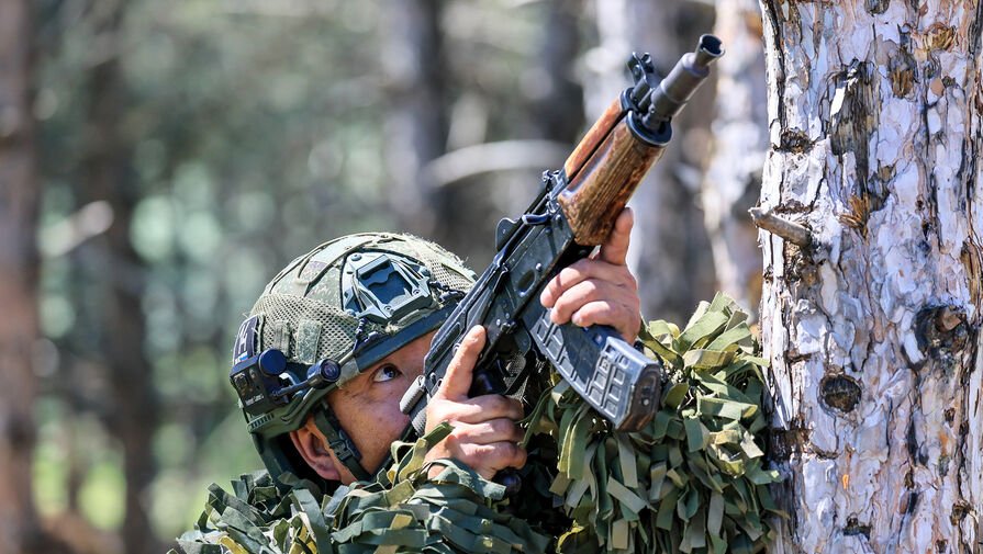 Zelensky ingin menghentikan permusuhan sebelum musim dingin. Operasi militer, hari 1559