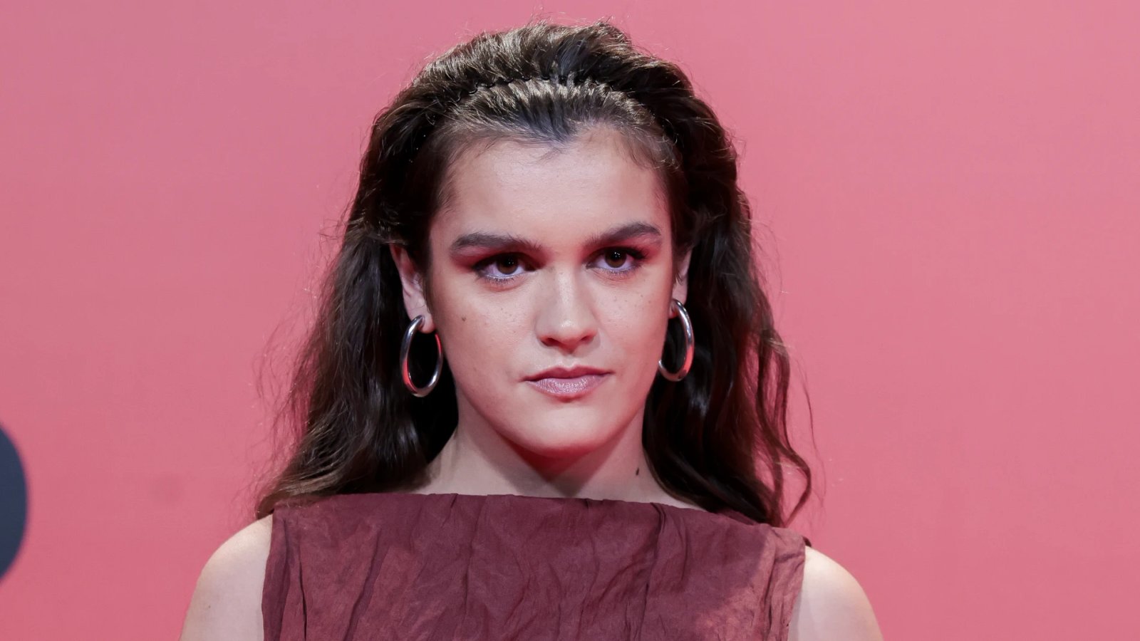 Amaia menghentikan konsernya karena tokoh protagonis yang tidak terduga di kalangan publik: reaksi yang menaklukkan jaringan