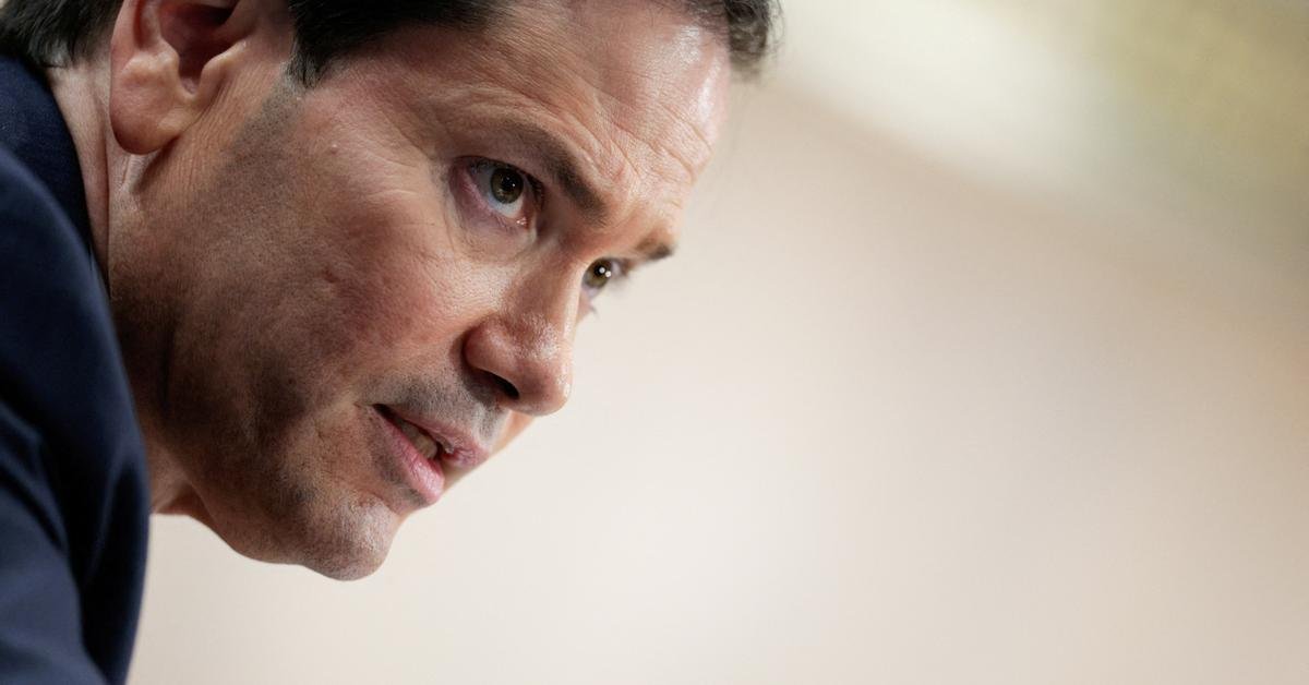 Rubio mengatakan penolakan Spanyol untuk menggunakan pangkalan Morón dan Rota membuat AS kurang tertarik untuk tetap berada di NATO.