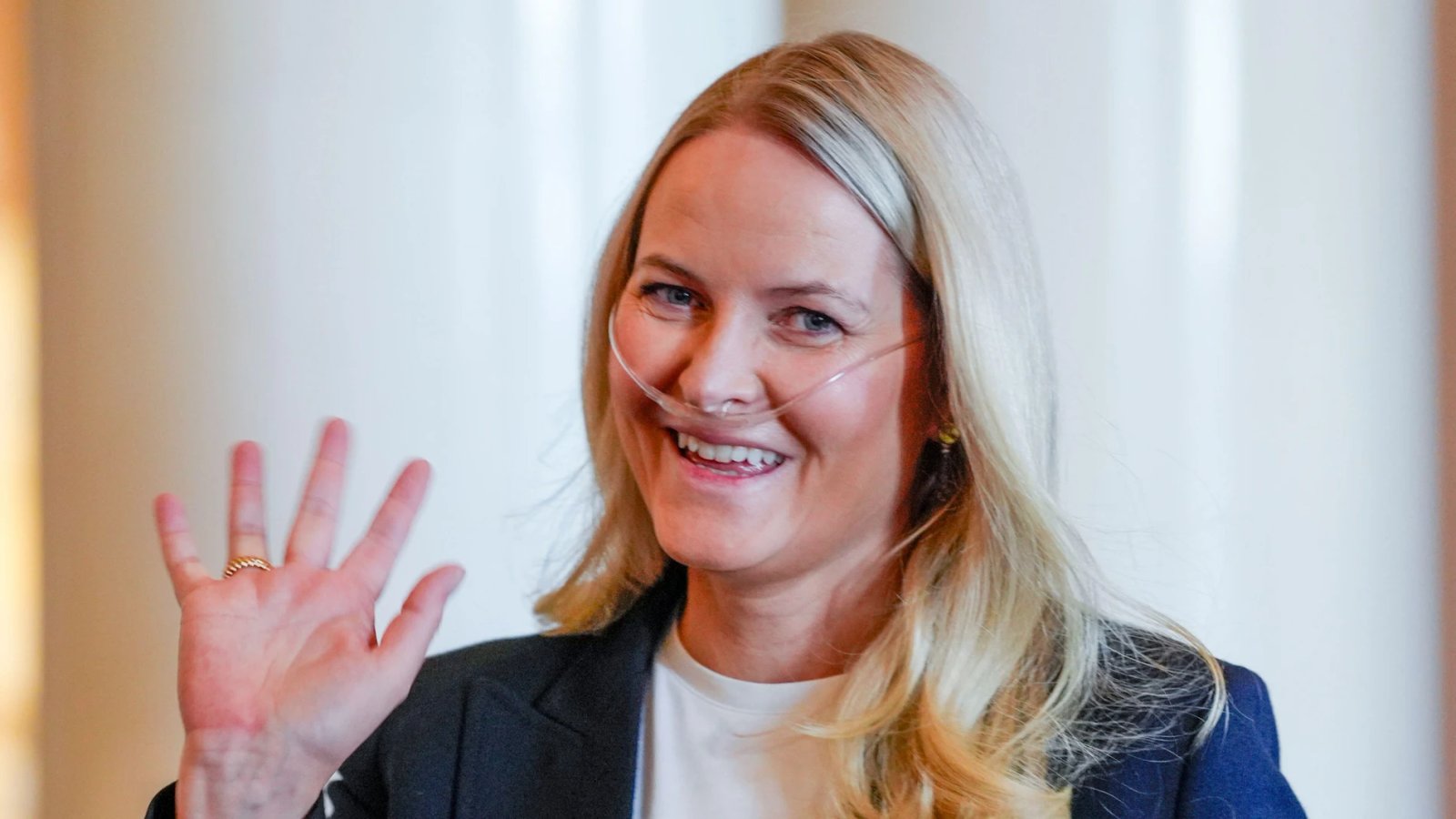 Perdana Menteri Norwegia mengomentari kesehatan Mette-Marit: "Saya pikir seluruh Norwegia merasa kasihan padanya"