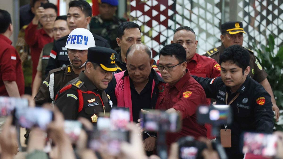 Gerak Cepat Kejagung Tetapkan Tiga Eks Pimpinan BGN Tersangka Korupsi