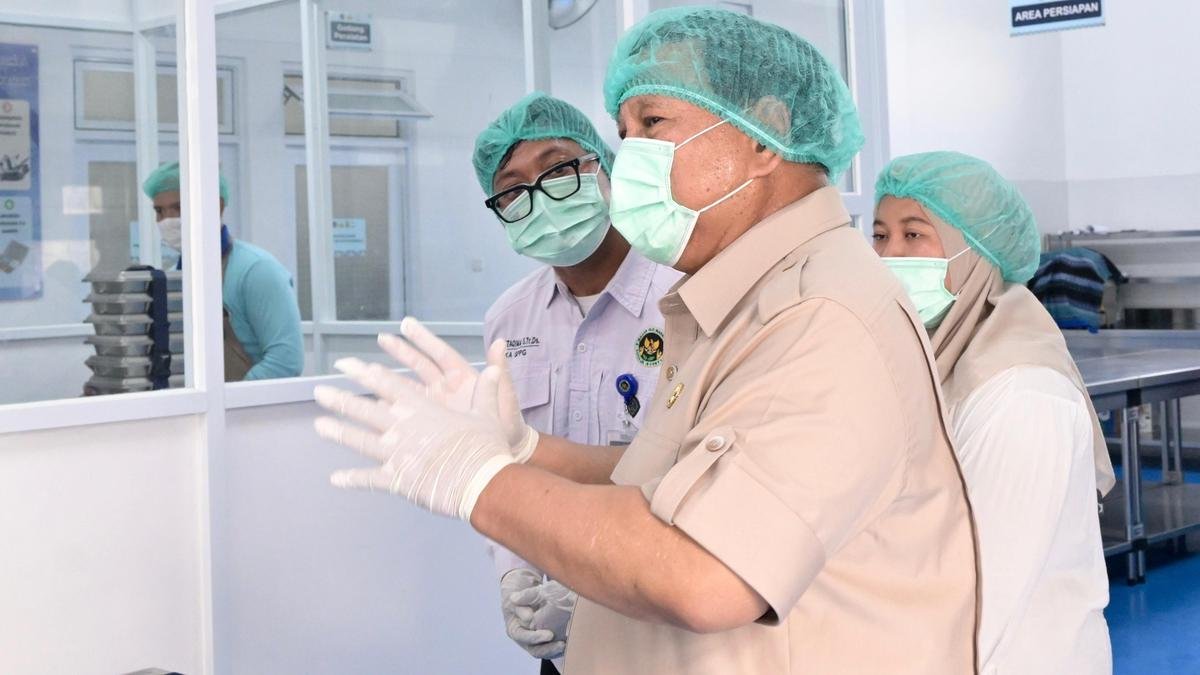 Aku sedih harus menggantikan orang yang kucintai