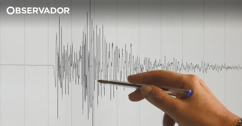 مراقب: زلزال بقوة 6.1 درجة شعر به سكان أفغانستان وباكستان