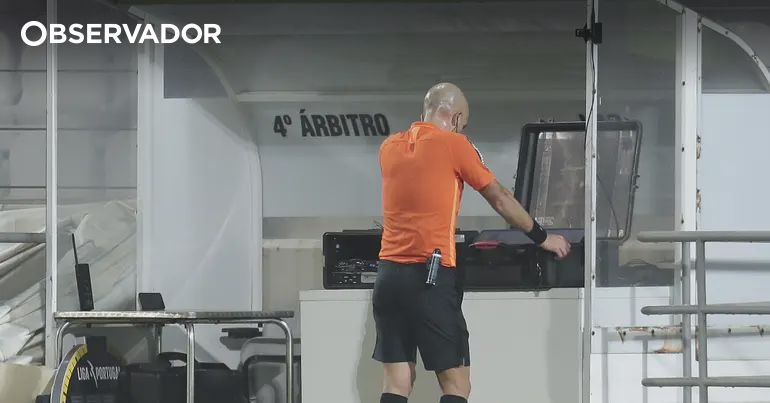 الضربات الركنية المضمنة في تقنية VAR ونموذج جديد لكأس الرابطة – المراقب