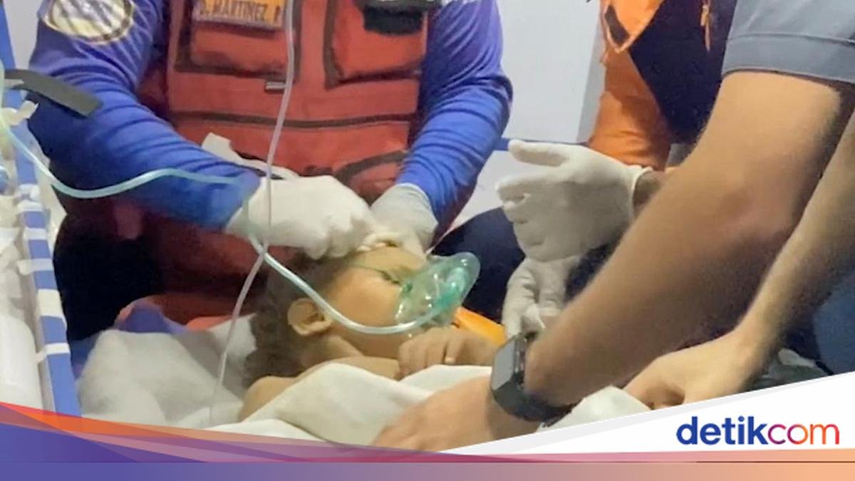 العثور على طفل صغير آمنًا بعد 6 أيام من دفنه في أنقاض زلزال فنزويلا