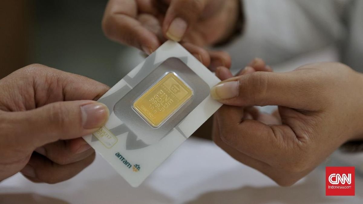 Harga Emas Antam Turun Rp25 Ribu ke Level Rp2,774 Juta per Gram