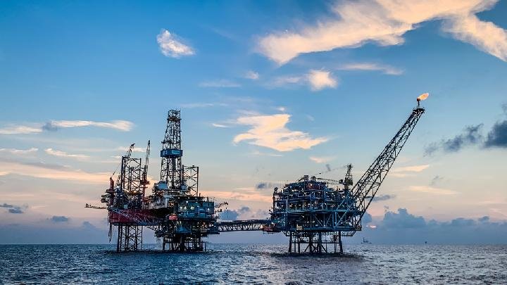 Mengapa Impor Migas Indonesia Naik 82,52% di April 2026