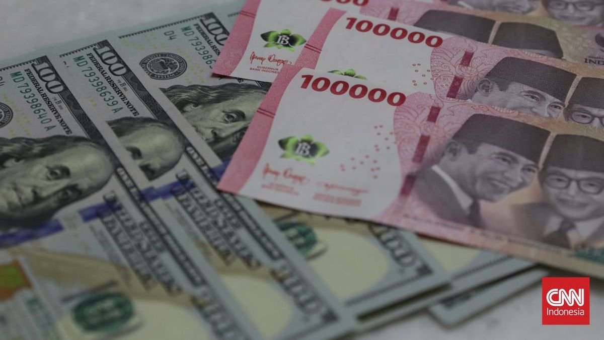 Rupiah Ambrol ke Rp17.966 per Dolar AS Sore Ini