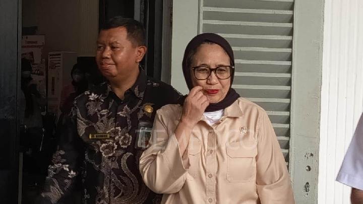 Siapakah Nanik S. Deyang, Ketua BGN Baru Pengganti Dadan Hindayana?