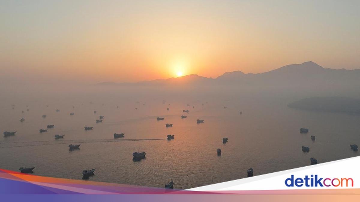 إيران تفتح مضيق هرمز فورًا وأمريكا ترفع الحصار