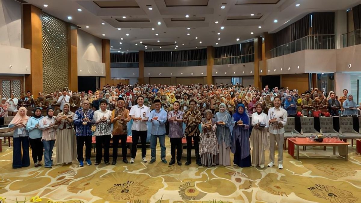 تعزيز المعرفة الاقتصادية الشرعية، تتعاون KNEKS مع 150 مدرسة في SLB