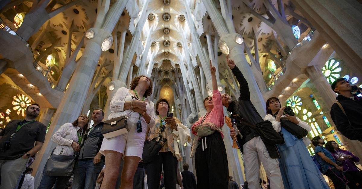 دليل إعلامي حول Sagrada Família