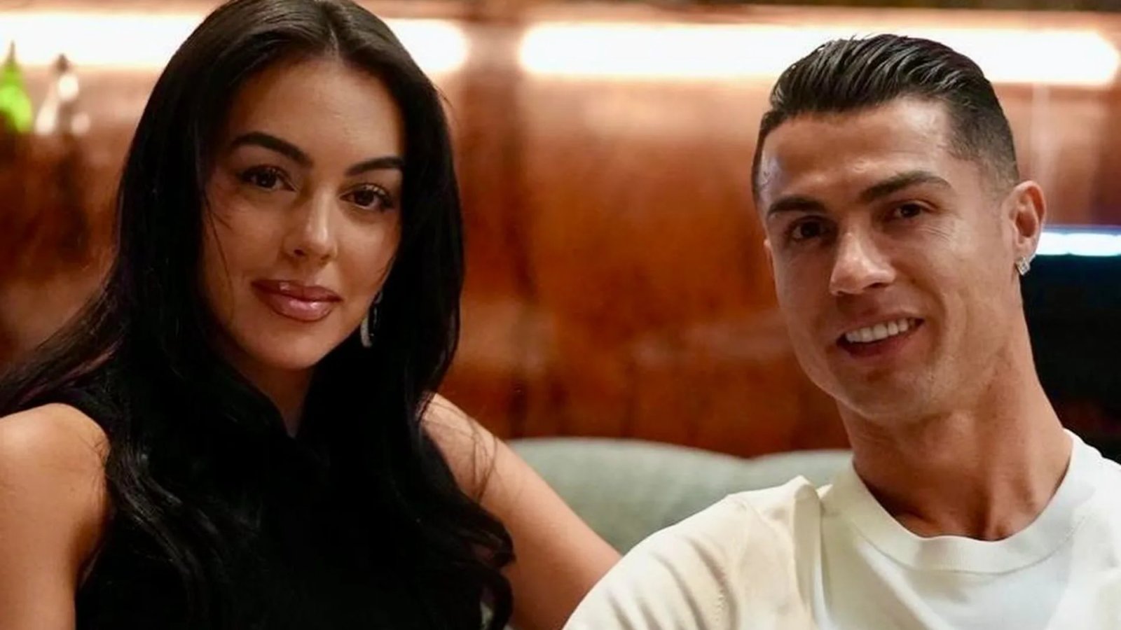 رسالة جورجينا رودريغيز الداعمة لكريستيانو رونالدو بعد هزيمته في كأس العالم