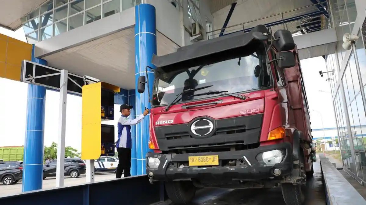 140 Ribu Kendaraan Angkutan Barang Terpantau Langgar Aturan ODOL