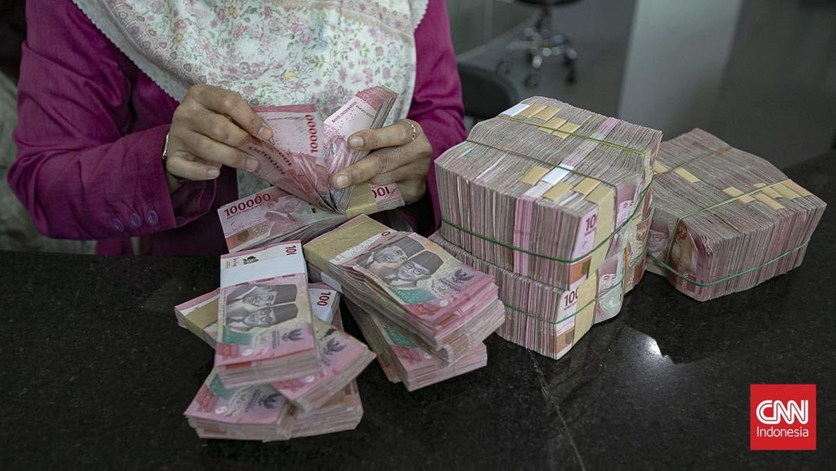 BI يعزز التدخل وينظم إصدار SRBI لحماية الروبية