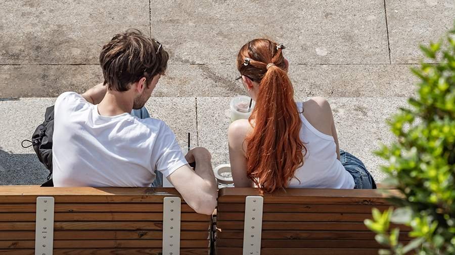 ما هي المواضيع التي تزعجك في الموعد الأول: بحث Twinby