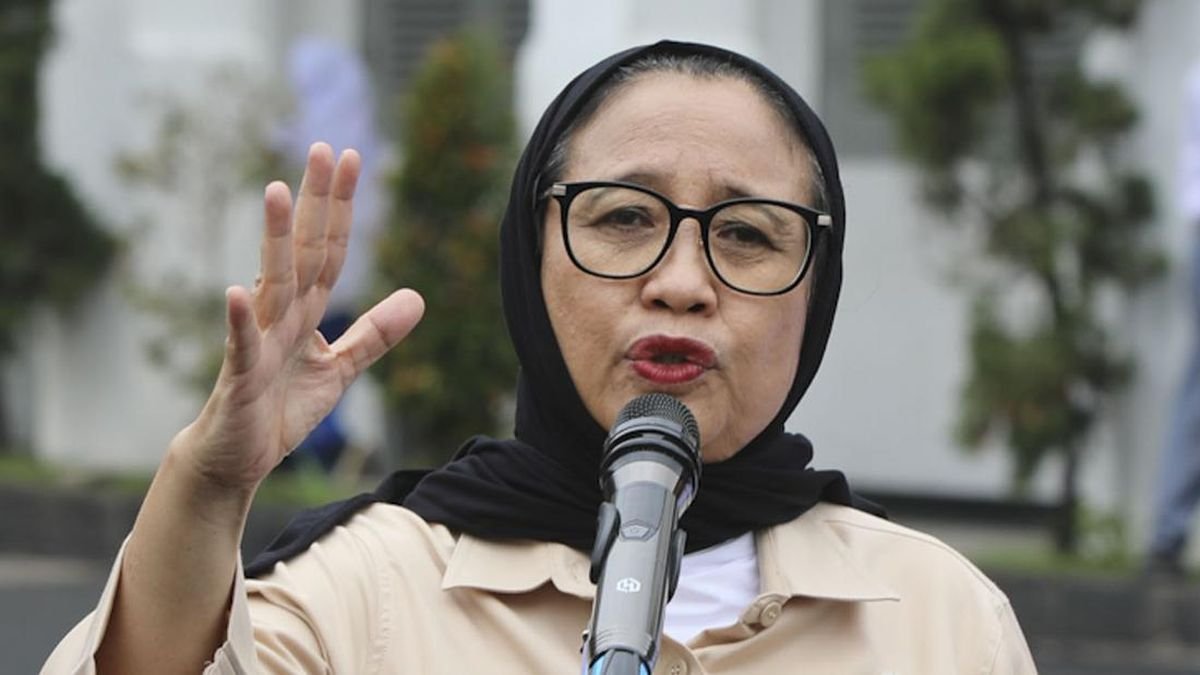 نانيك ديانج يشكل 11 فريقًا لإصلاح إجمالي BGN قبل الاستقالة